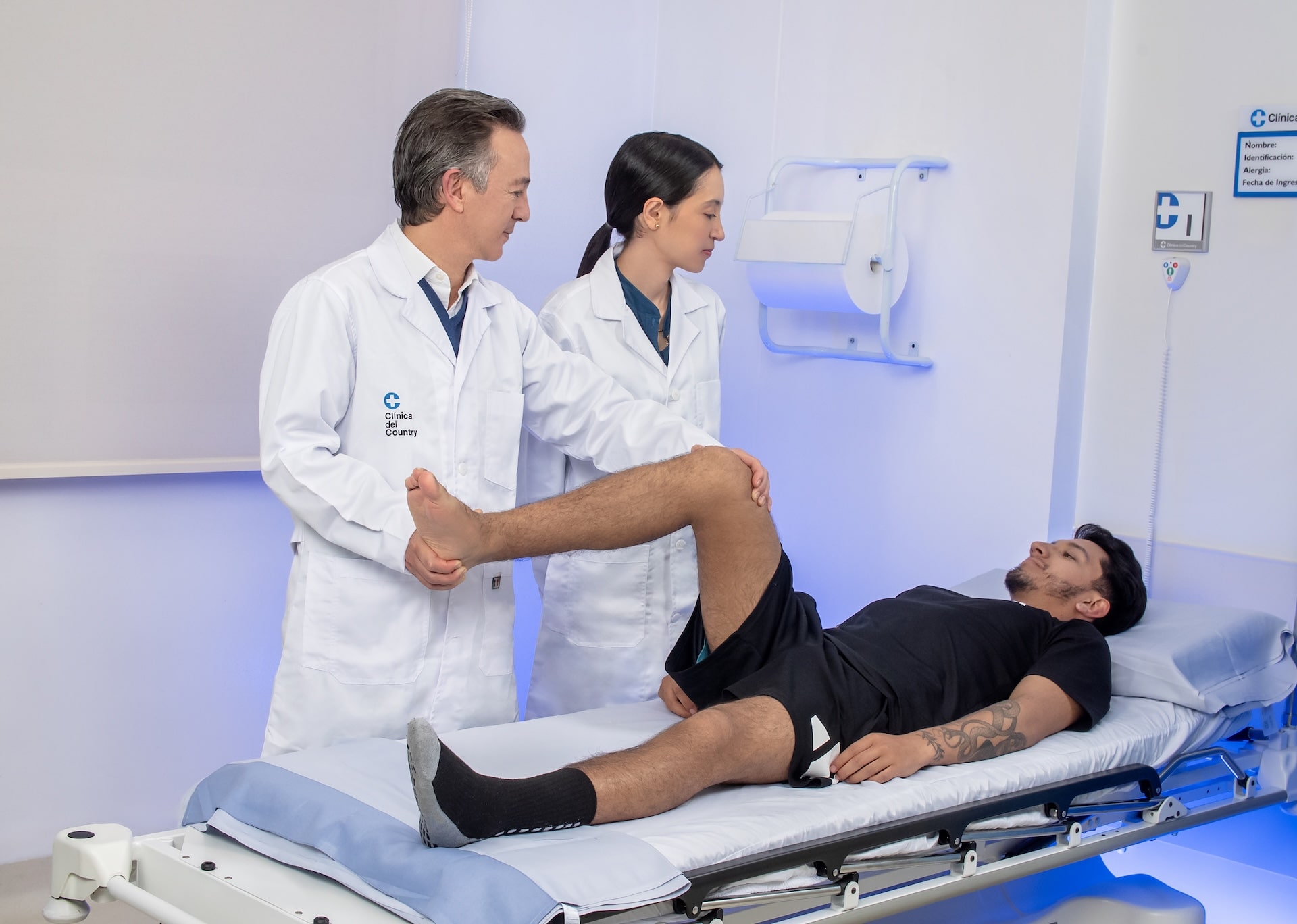 Imagen destacada Esguinces y fracturas: cómo evitarlos al hacer deporte sin riesgos